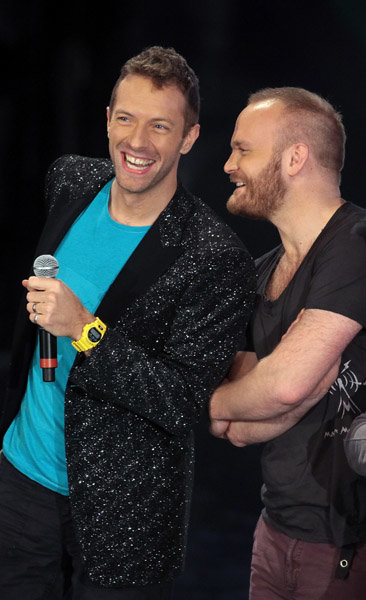 -IlPiuGrandeSpettacoloDopoIlWeekend-Italian-TV-Show-November-21-2011-coldplay-27197704-366-600.jpg