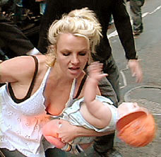 011britney1_228x222.jpg