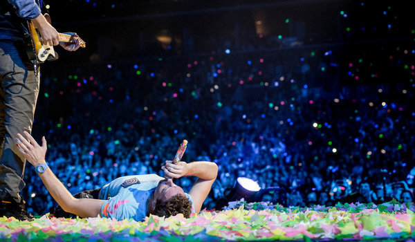 01COLDPLAYjp-articleLarge.jpg