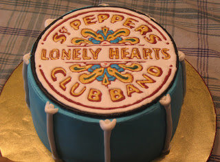 Beatles%2BCake%2B004%25282%2529.jpg