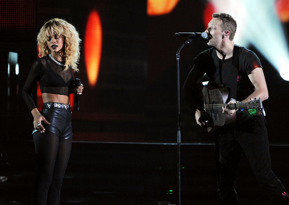 Chris+Martin+54th+Annual+GRAMMY+Awards+Show+KQWDD1eWOxel.jpg