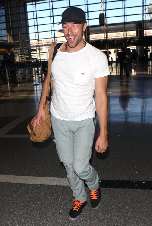 Chris+Martin+Chris+Martin+Departing+Flight+qXTZhDW-nPax.jpg
