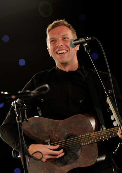 Chris+Martin+2012+MusiCares+Person+Year+Tribute+i255-t_zqI_l.jpg