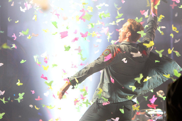 Chris+Martin+Glastonbury+Festival+2011+Day+sS2dONVcUpZl.jpg
