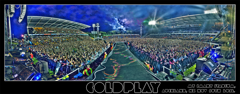 20121110AucklandCrowd_Small.png