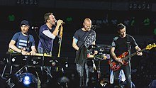 220px-ColdplayParis160717-7_%2835938478112%29.jpg