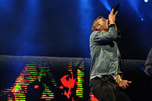 220px-Coldplay_Music_Midtown.jpg