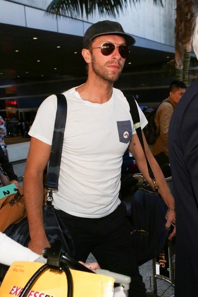 Chris+Martin+seen+at+LAX+4wJQjZa7f3rl.jpg