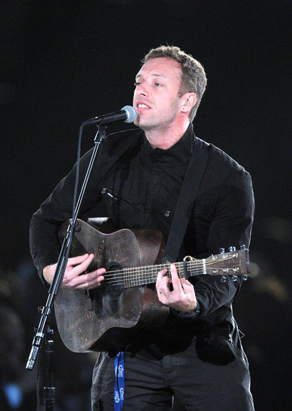 Chris+Martin+2012+MusiCares+Person+Year+Tribute+3iGHfgZFn1il.jpg