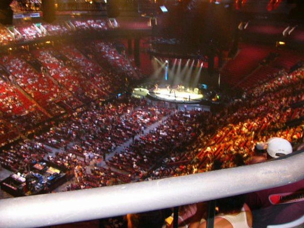 bell centre coldplay twisted logic tour