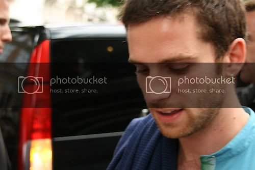 2638951785idrwy0.jpg