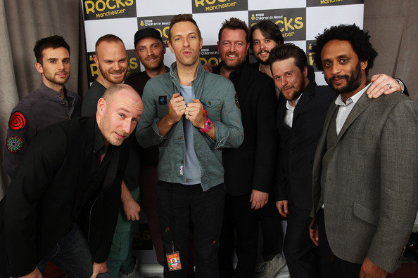 Chris+Martin+Children+Need+Rocks+Manchester+RPDFG8SJgQjl.jpg