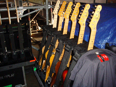 Jonny+guitars+1.JPG