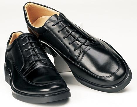 3AirConShoesBNPS_468x367.jpg