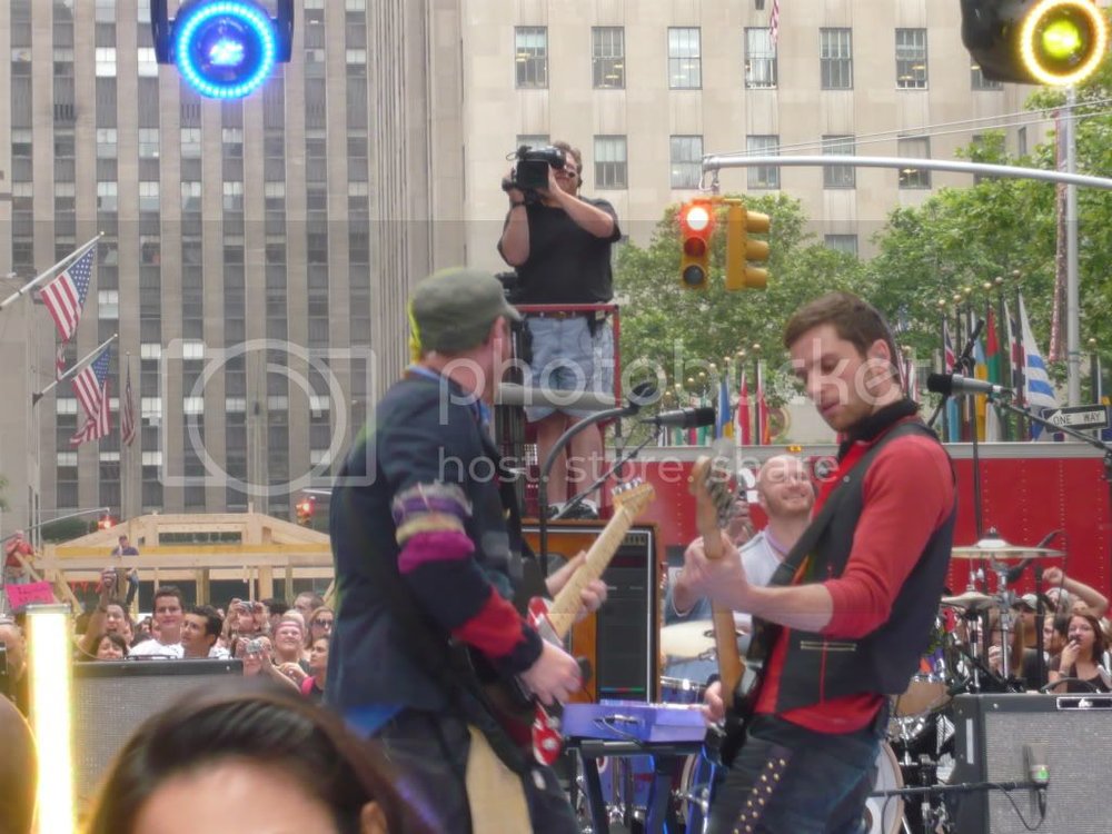 coldplaytodayshow060edit.jpg?t=1246017676
