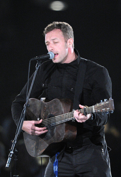 Chris+Martin+2012+MusiCares+Person+Year+Tribute+nKda2SDj35al.jpg