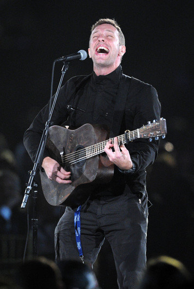 Chris+Martin+2012+MusiCares+Person+Year+Tribute+ebfPLic1ujMl.jpg