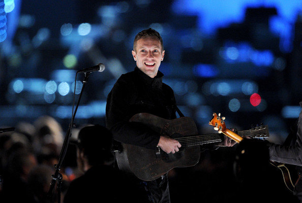 Chris+Martin+2012+MusiCares+Person+Year+Tribute+onlzOYx0UPgl.jpg