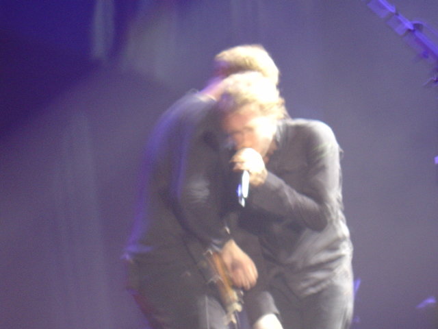 6AvQ3yy.jpg
