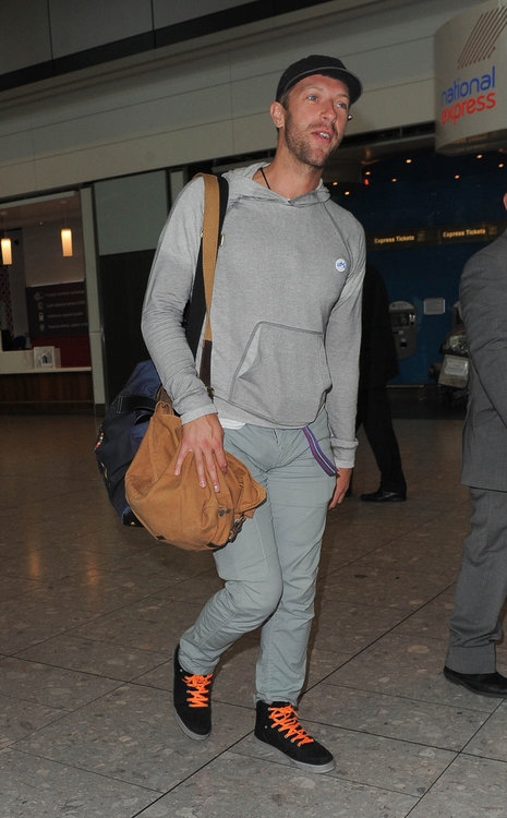 Chris+Martin+Chris+Martin+Arrives+London+Ka7Wx8av_xDx.jpg