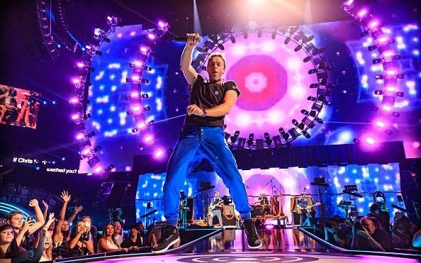 chris-martin-coldplay-large_trans++XgrBd0P19THPvf9738yRPRHCVrXnCP57tPVqjlNJOOo.jpg