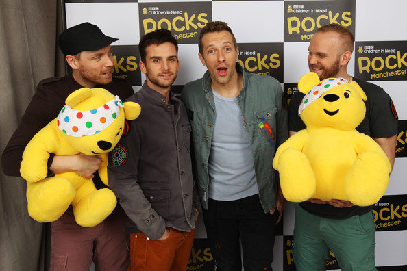Chris+Martin+Children+Need+Rocks+Manchester+N5G8XBZwU0Yl.jpg