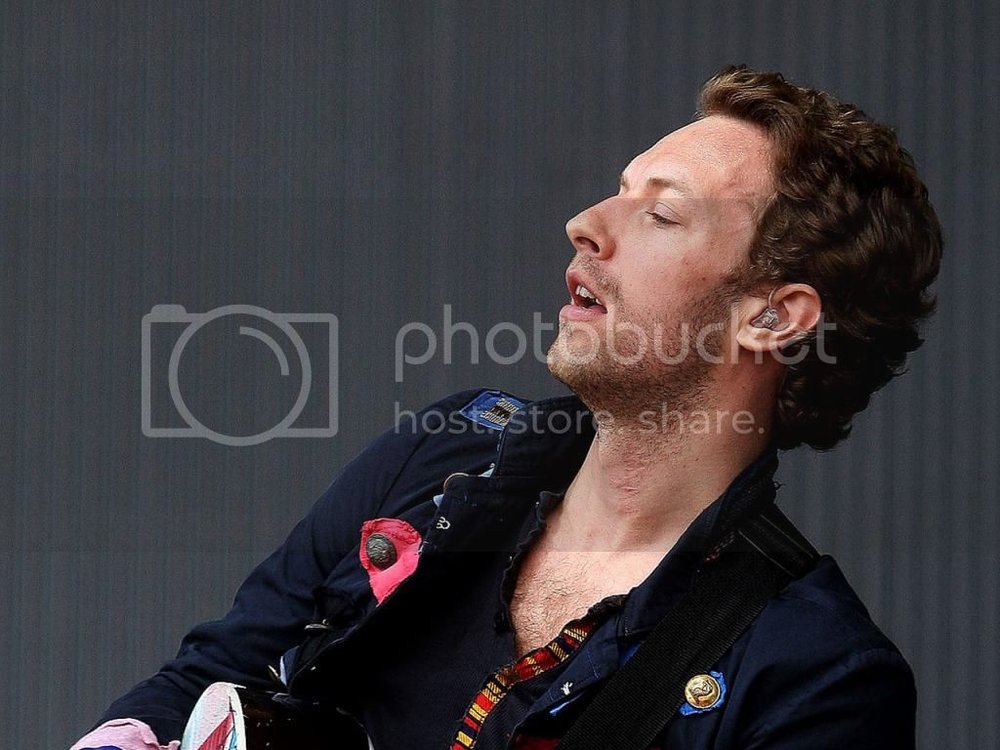 chris-martin-12_zpsf1588034.jpg~original