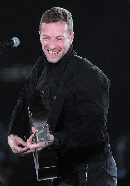Chris+Martin+2012+MusiCares+Person+Year+Tribute+0F_4yrA4VMAl.jpg