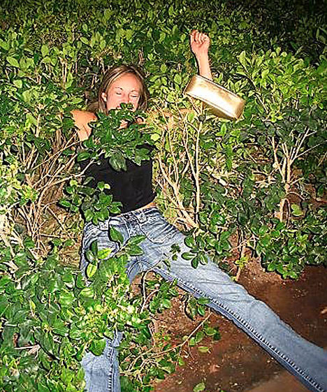 BUSH091107_468x561.jpg