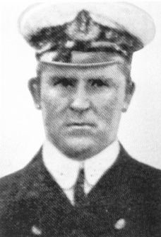 Charleslightoller_228x334.jpg