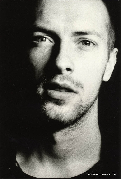 Chris-martin-chris-martin-5859987-700-1028.jpg