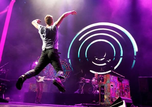 ChrisMartiniHeartRadioMusicFestivalDay0ezxeP9_t_vl.jpg