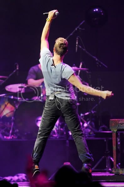 ChrisMartiniHeartRadioMusicFestivalDayy0r7pJb_u4Pl.jpg