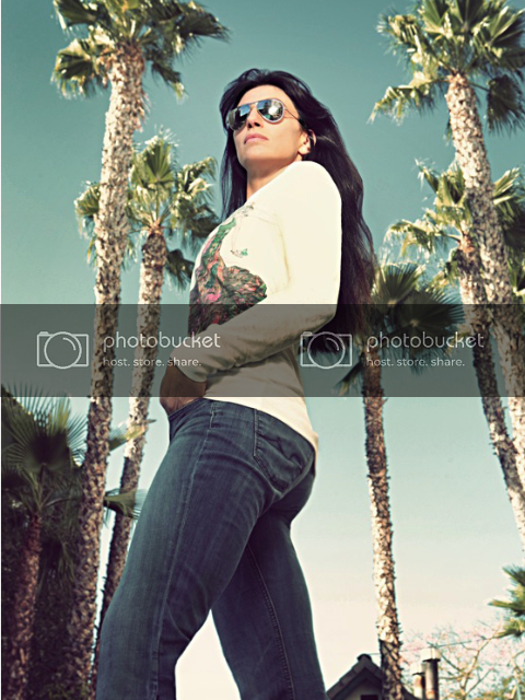 ClaudiaBlack2010003.png