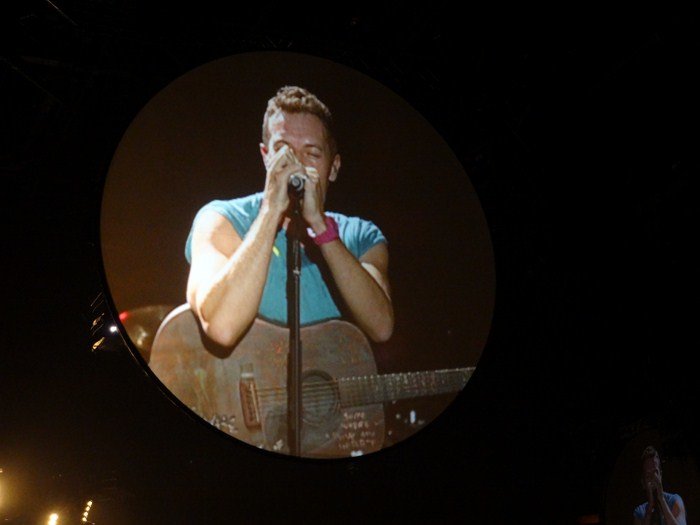 Coldplay-Bercy-Paris-Live-Concert-December-14-2011-Photo-082.jpg
