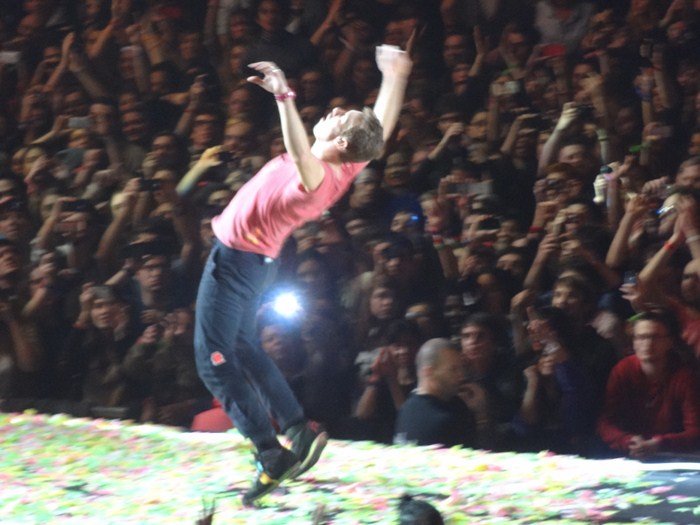 Coldplay-Bercy-Paris-Live-Concert-December-14-2011-Photo-114.jpg