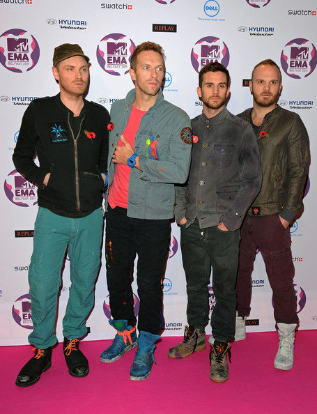 Coldplay-MTV-Europe-Music-Awards-2011-coldplay-26660994-455-594.jpg