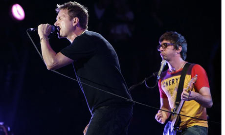 Damon-Albarn-and-Graham-C-001.jpg