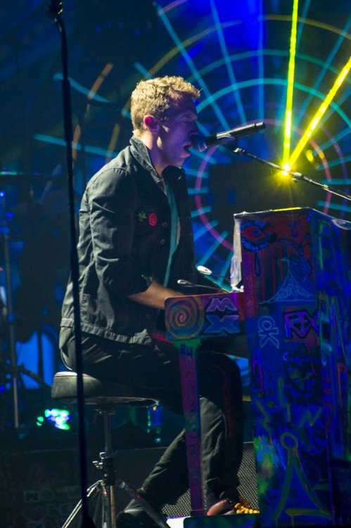 Foto-concerto-coldplay-live-stadio-olimpico-torino-24-maggio-2012_Prandoni_177-580x871.jpg