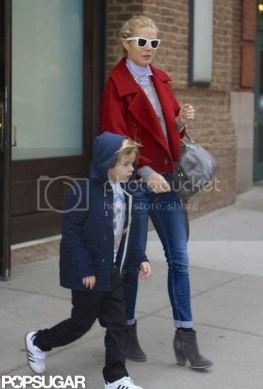 Gwyneth-Paltrow-Moses-Martin-New-Years-Day-2013_zpsb9c198ee.jpg