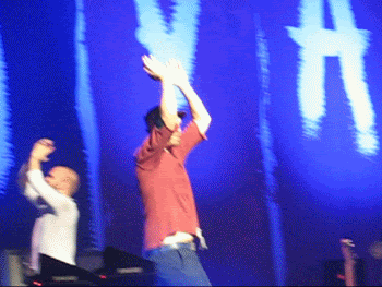 JBbellyI.gif