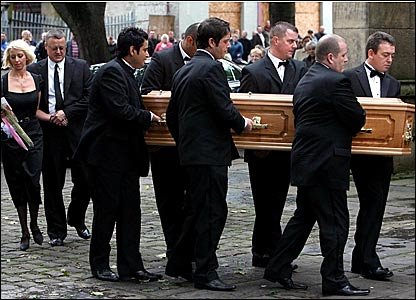 _42217692_coffin416.jpg