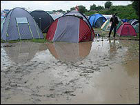 _42414996_glasto1_bbc203.jpg