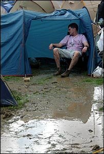 _42414998_glasto2_bbc203.jpg