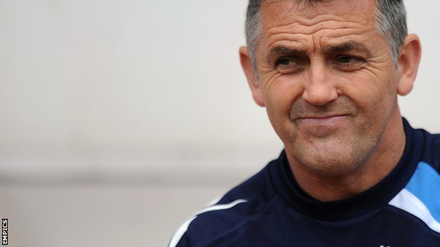 _62363827_boltonmanagerowencoyle.jpg