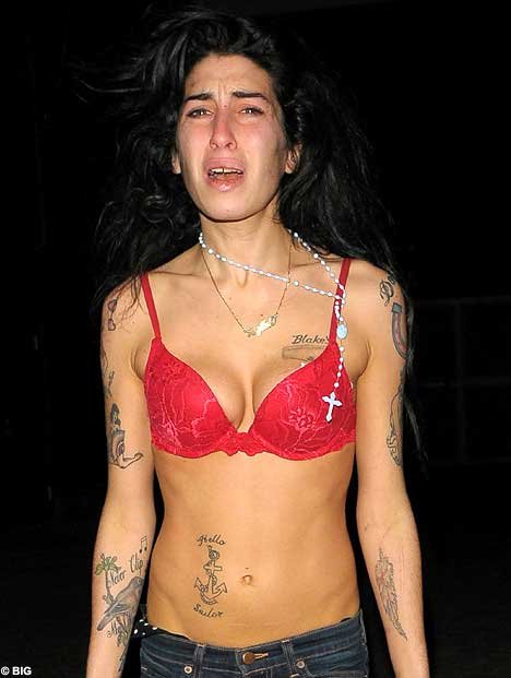 amywinehouseBIG_468x621.jpg