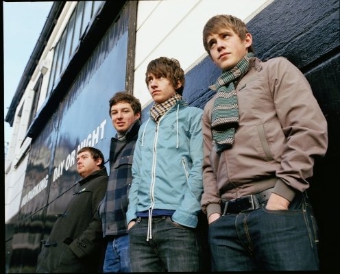 arcticmonkeys_02.jpg