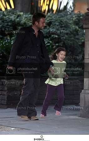 bigdamonalbarnfamily637fo1.jpg