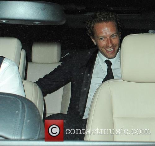 chris-martin-celebrities-leave-loulous_3707417.jpg
