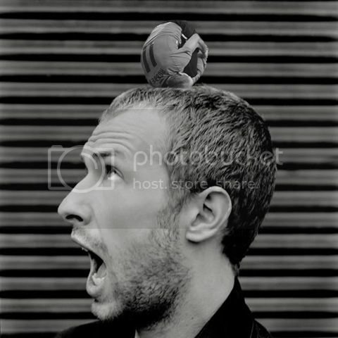 chris-martin-coldplay-london-20036.jpg